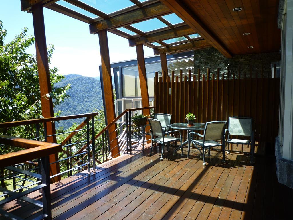 Spring Garden B&B 仁愛郷 エクステリア 写真